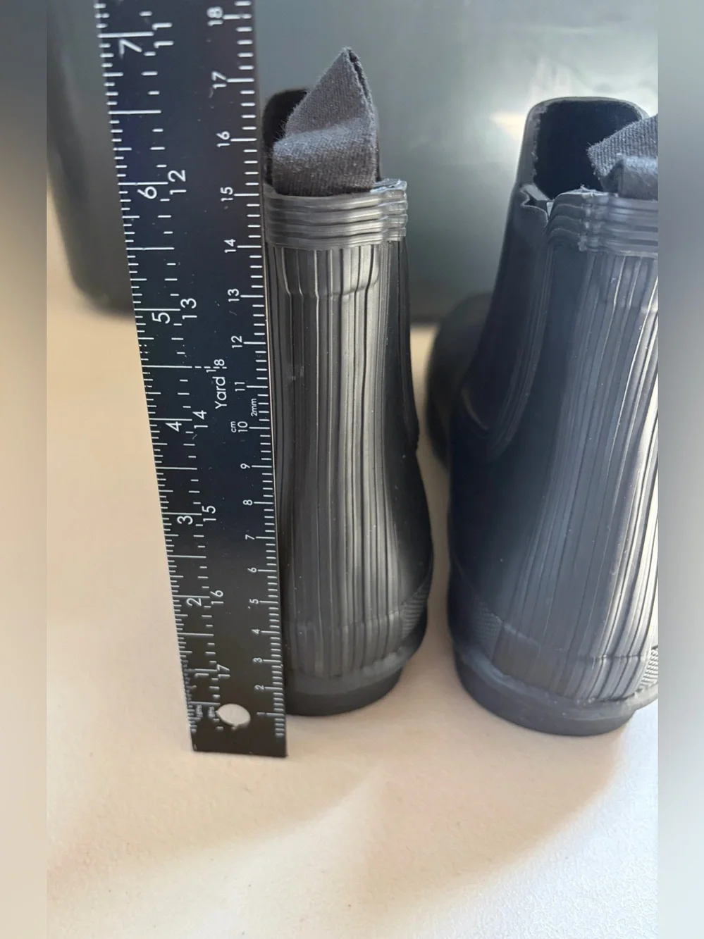 Hunter Black Short Chelsea Rain Boots with Red Logo